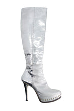Load image into Gallery viewer, FW08 SILVER CLOG BOOT HEELS S.41