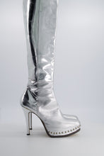 Load image into Gallery viewer, FW08 SILVER CLOG BOOT HEELS S.41