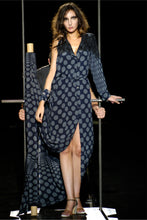 Load image into Gallery viewer, SS06 ACID DOTS JABOT