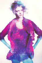 Load image into Gallery viewer, COMME DES GARÇONS SS00 FLORAL BLAZER