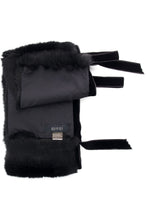 Load image into Gallery viewer, TOM FORD FW04 RABBIT FUR SHAWL