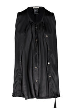 Load image into Gallery viewer, DOUBLE BUTTON SILK TOP