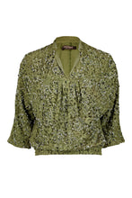 Load image into Gallery viewer, FW02 BEADED LACE TOP