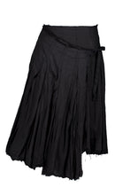 Load image into Gallery viewer, SS05 DISTRESSED KILT SKIRT