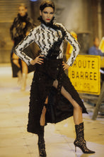 Load image into Gallery viewer, FW02 DECONSTRUCTED TRENCH SKIRT
