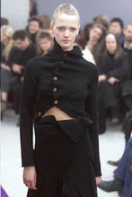 Load image into Gallery viewer, COMME DES GARÇONS FW02 BUTTON WRAPPED BLAZER