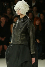 Load image into Gallery viewer, COMME DES GARÇONS SS05 "BIKER BALLERINA" LEATHER JACKET