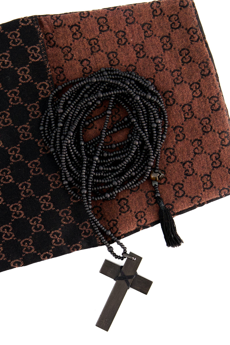 TOM FORD FW02 ROSARY – BURIED DEEP