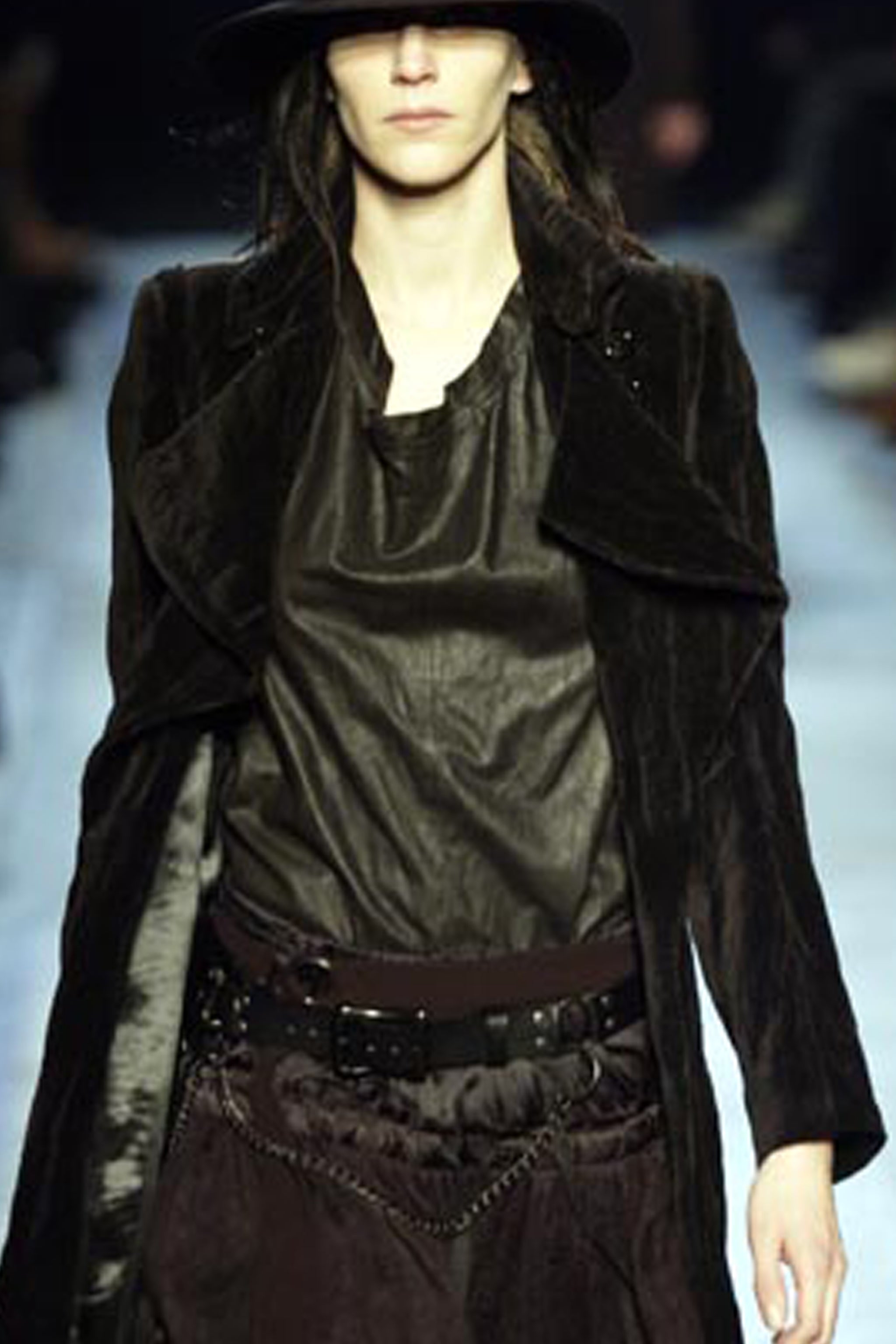 ANN DEMEULEMEESTER フロント深あき ジレベスト XS ANN DEMEULEMEESTER フロント深あき ジレベスト XS ANN DEMEULEMEESTER