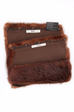 Load image into Gallery viewer, FW01 BEAVER FUR CUFFS
