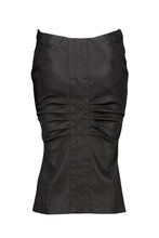 Load image into Gallery viewer, TOM FORD FW04 PEPLUM SUIT OPENING LOOK
