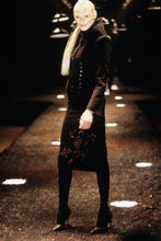 Load image into Gallery viewer, ALEXANDER MCQUEN FW98 &quot;JOAN&quot; POINTED TOE WRAP HEELS WITH WEBBED PUMP S.38
