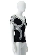 Load image into Gallery viewer, FW06 LACE SWIRL TOP
