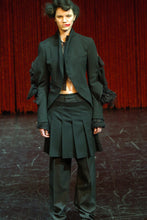 Load image into Gallery viewer, COMME DES GARÇONS FW05 &quot;DARK ROMANCE&quot; SKIRT TROUSER HYBRID
