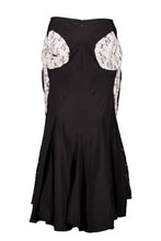 Load image into Gallery viewer, JUNYA WATANABE FW06 LACE SKIRT

