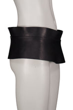 Load image into Gallery viewer, RICK OWENS FW10 &quot;GLEAM&quot; SPIRAL BELT
