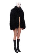 Load image into Gallery viewer, ANN DEMEULEMEESTER FW01 LOOK 59 FUR COAT
